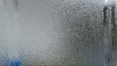 恒溫恒濕試驗(yàn)箱內(nèi)凝露現(xiàn)象是如何產(chǎn)生的？